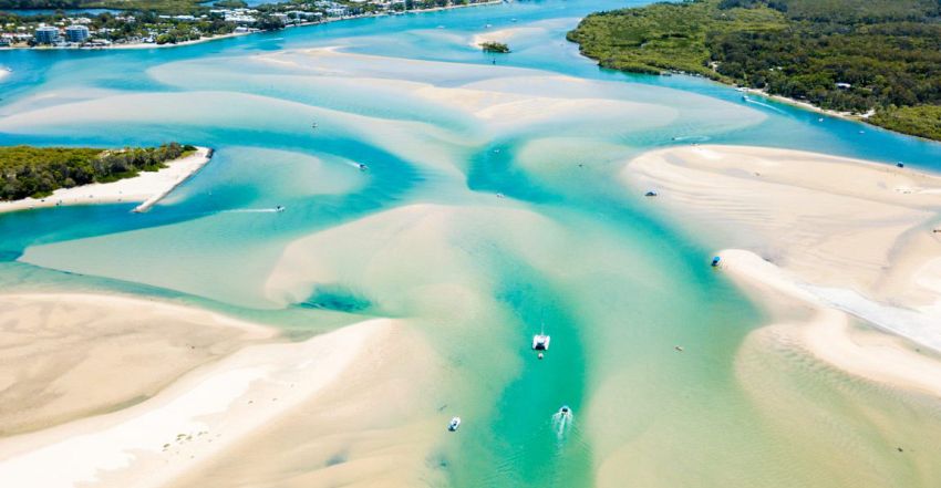 Real Time Noosa Intel In The Race To Christmas